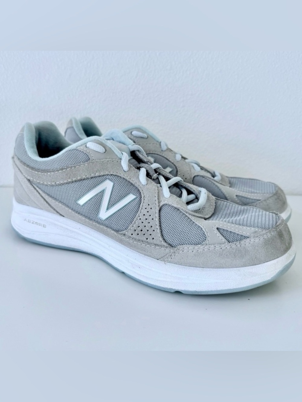 New Balance 877 V1 Grey Suede Walking Shoes WW877SB Women’s Size 9